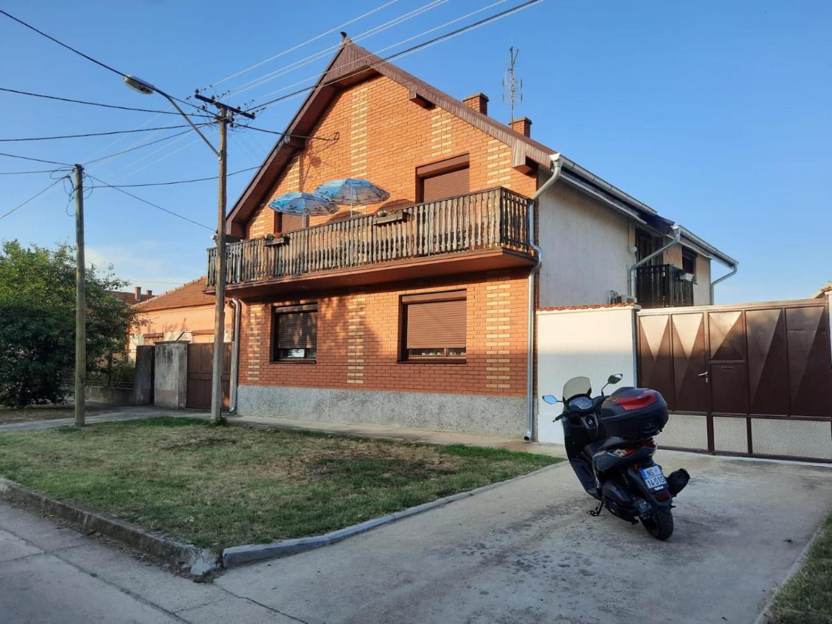 Royal Rose Smestaj Bela Crkva  Exterior foto